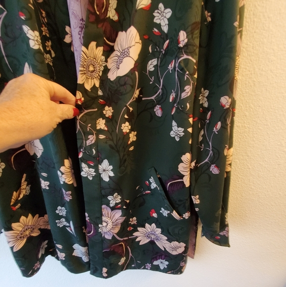 Chico's Dark Green Floral Kimono Jacket Size 3 NWOT - Picture 2 of 11